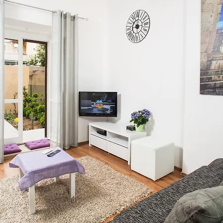 Apartment Dora Split Room photo