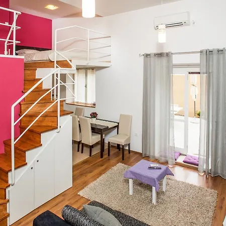 Apartment Dora Split Room photo